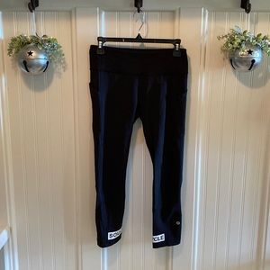 🍋Lululemon Soul Cycle Cropped Pants Black Size 6